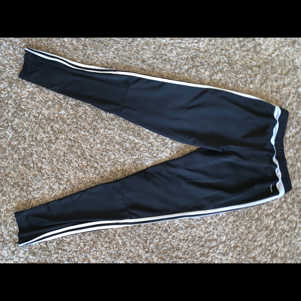Adidas sweatpants